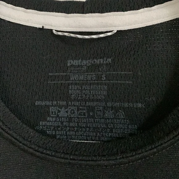 Patagonia baselayer women’s size S black skiing, winter, outdoor shirt - Picture 3 of 5